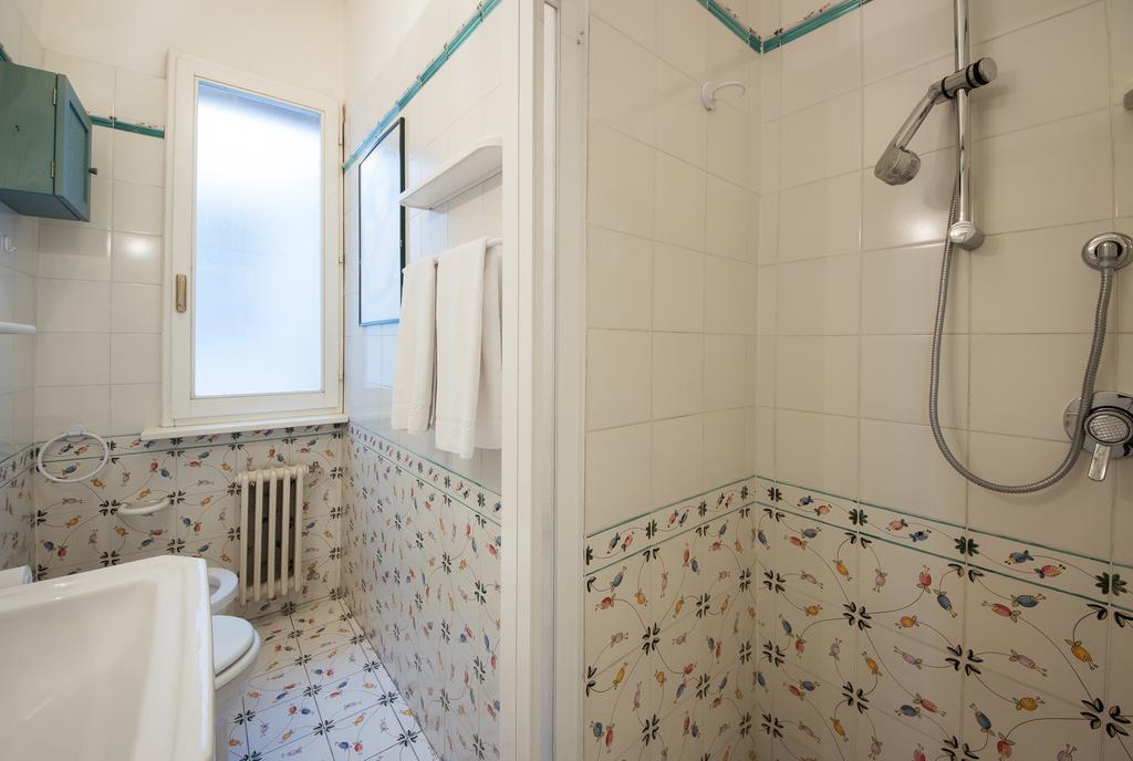 Ponte Vecchio Terrace Apartment Флоренция Стая снимка