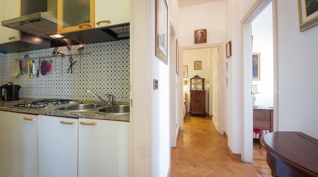 Ponte Vecchio Terrace Apartment Флоренция Стая снимка