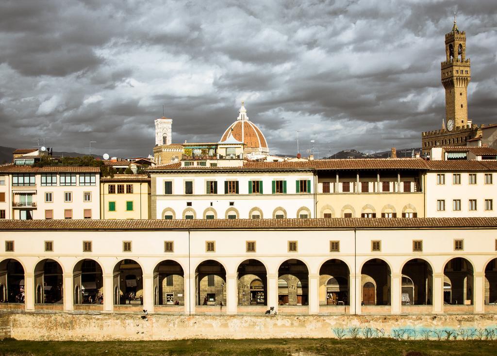 Ponte Vecchio Terrace Apartment Флоренция Стая снимка